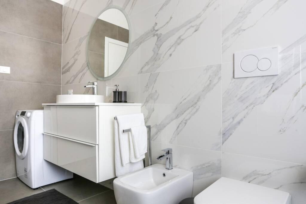 Tommy'S Flat Apartment Mestre Bagian luar foto