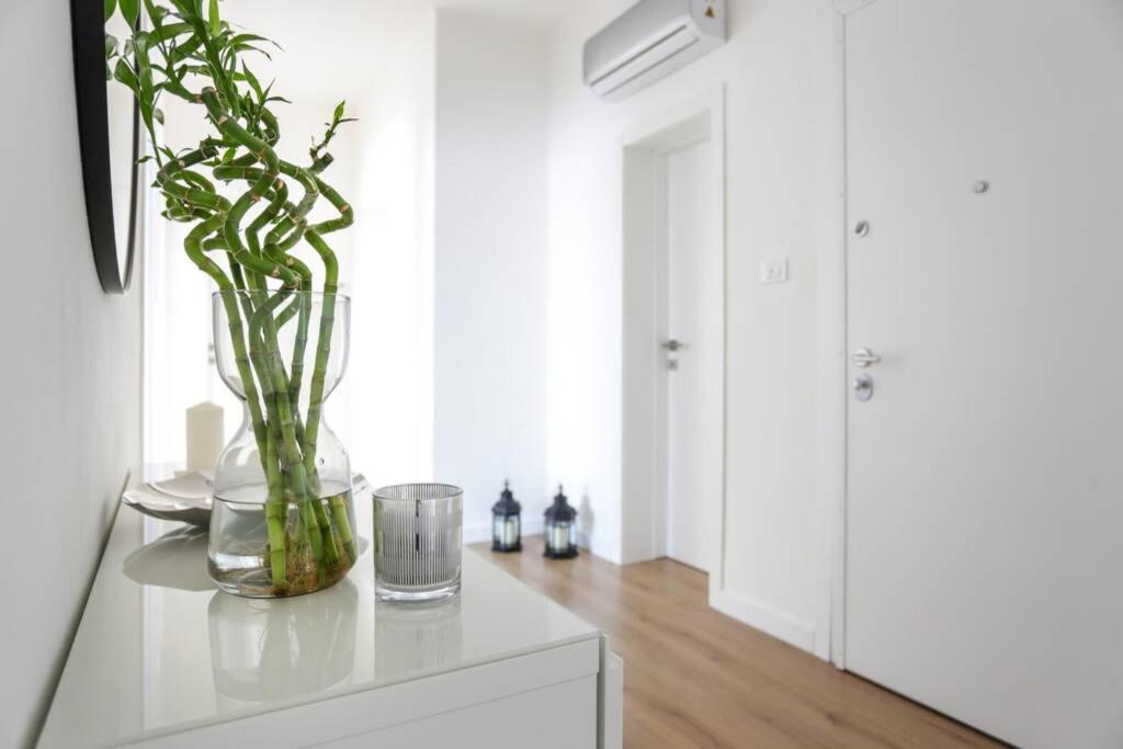 Tommy'S Flat Apartment Mestre Bagian luar foto